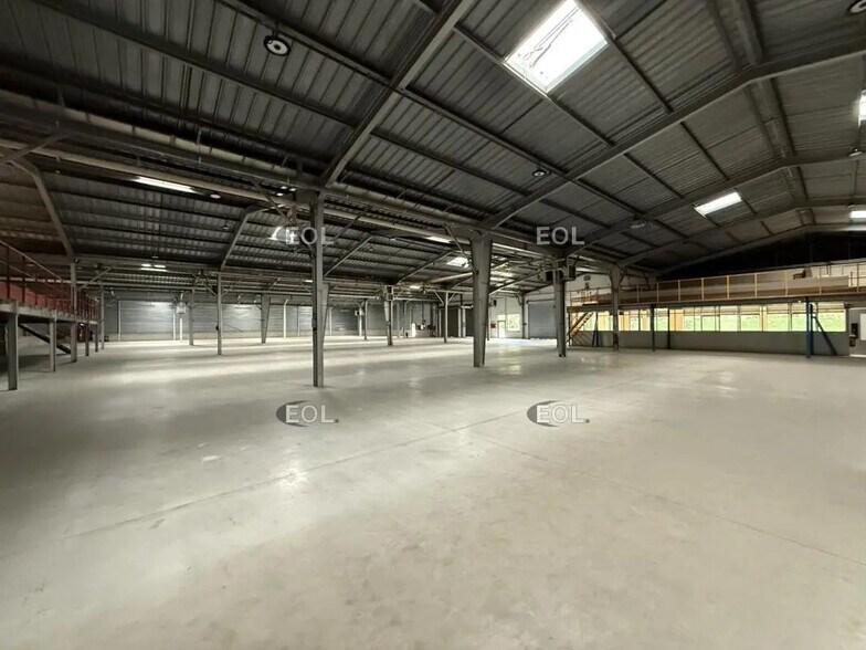 25 Boulevard Industriel, Sotteville-lès-Rouen à louer - Photo de l’immeuble – Image 3 sur 16