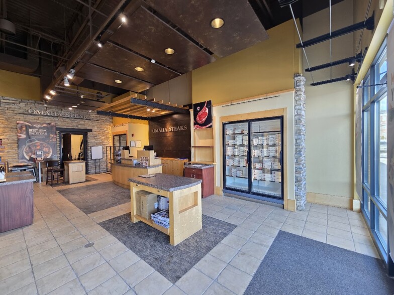 31901-31991 Woodward Ave, Royal Oak, MI à louer - Photo de l’immeuble – Image 3 sur 10