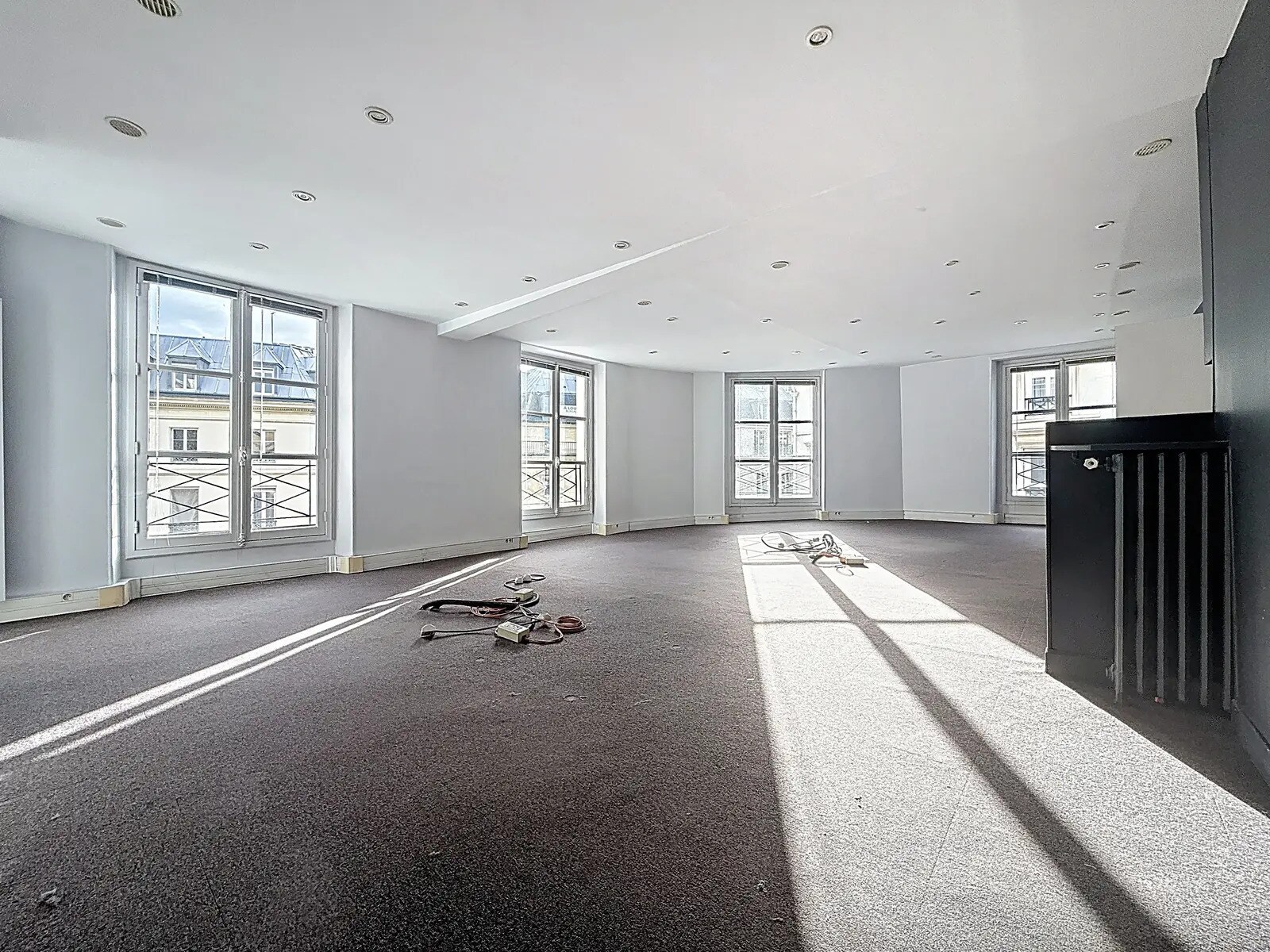 Bureau dans Paris à louer Photo intérieure– Image 1 sur 17