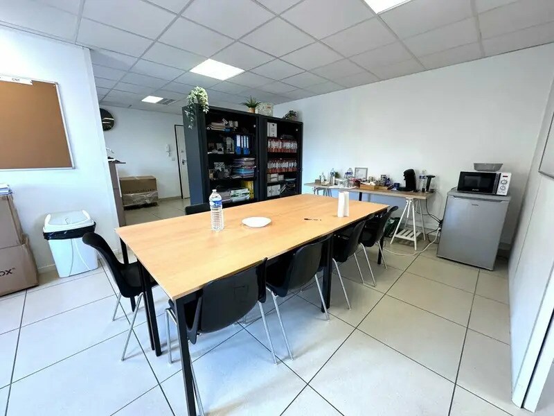 Bureau dans Grasse à louer Photo intérieure– Image 1 sur 6