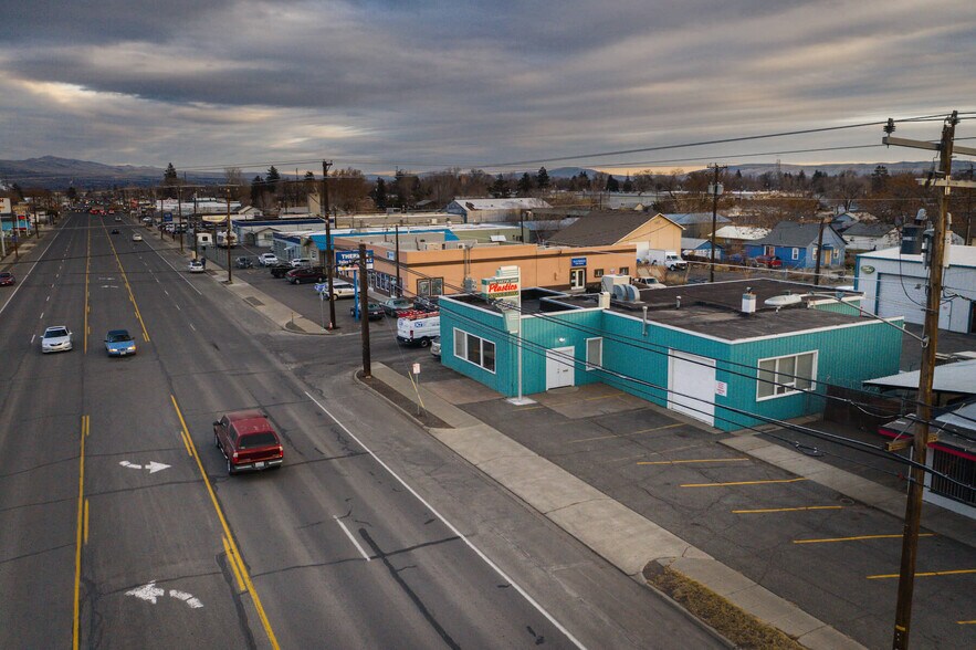 2002 Fruitvale Blvd, Yakima, WA à vendre - Photo de l’immeuble – Image 2 sur 32