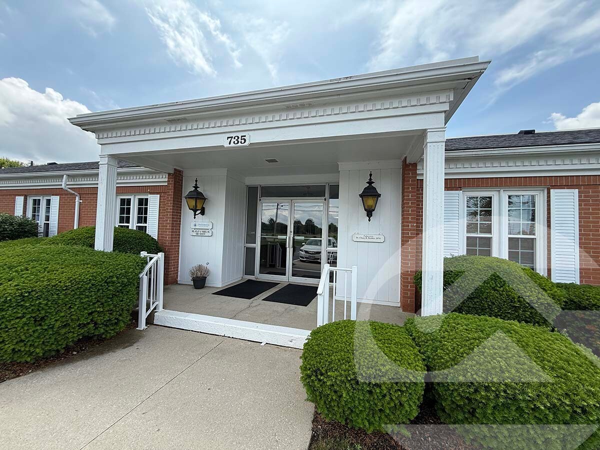 735 Haskins Rd, Bowling Green, OH à louer Photo de l’immeuble– Image 1 sur 2