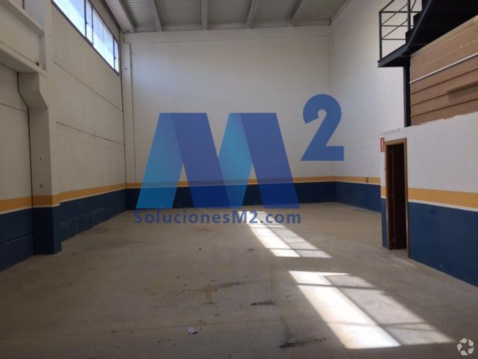 Industriel/Logistique dans Meco, Madrid à vendre Photo intérieure– Image 1 sur 2