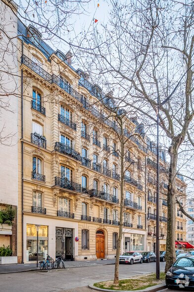 Bureau dans Paris à louer - Photo de l’immeuble – Image 2 sur 4