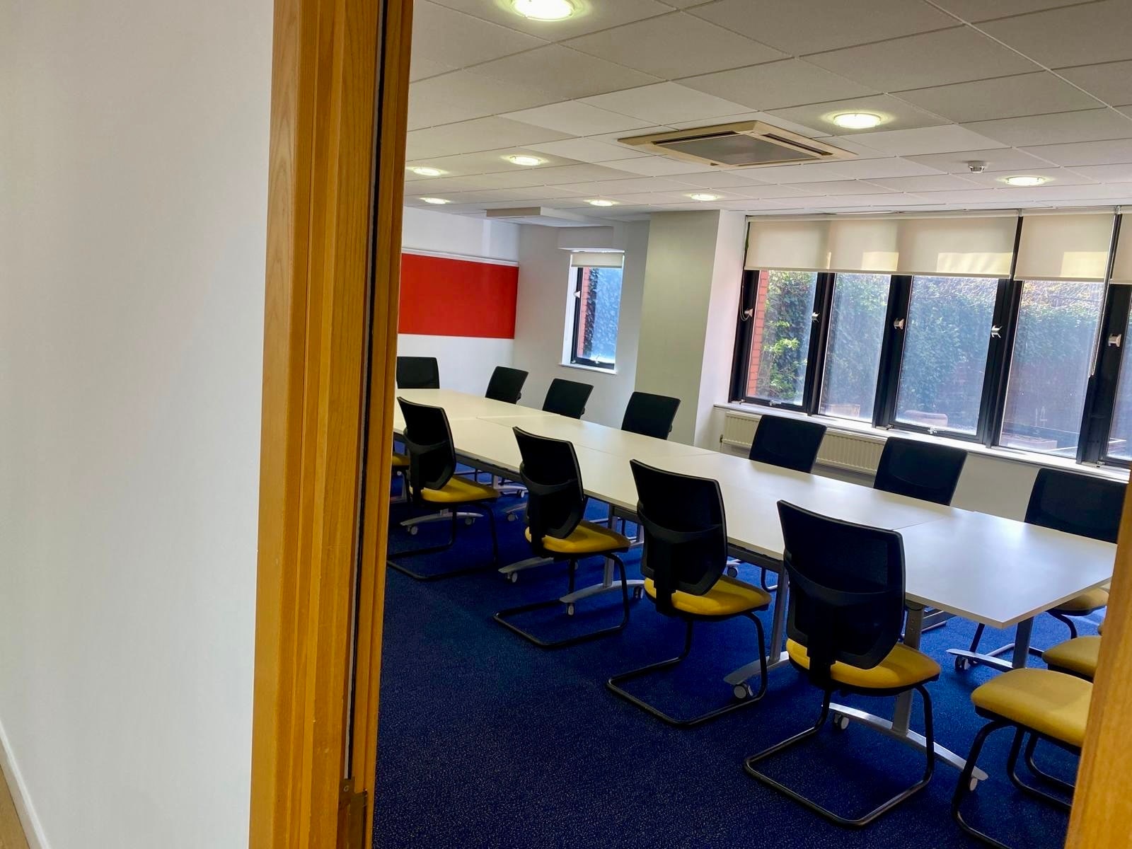 22-26 Eastern Rd, Romford à louer Photo intérieure– Image 1 sur 11