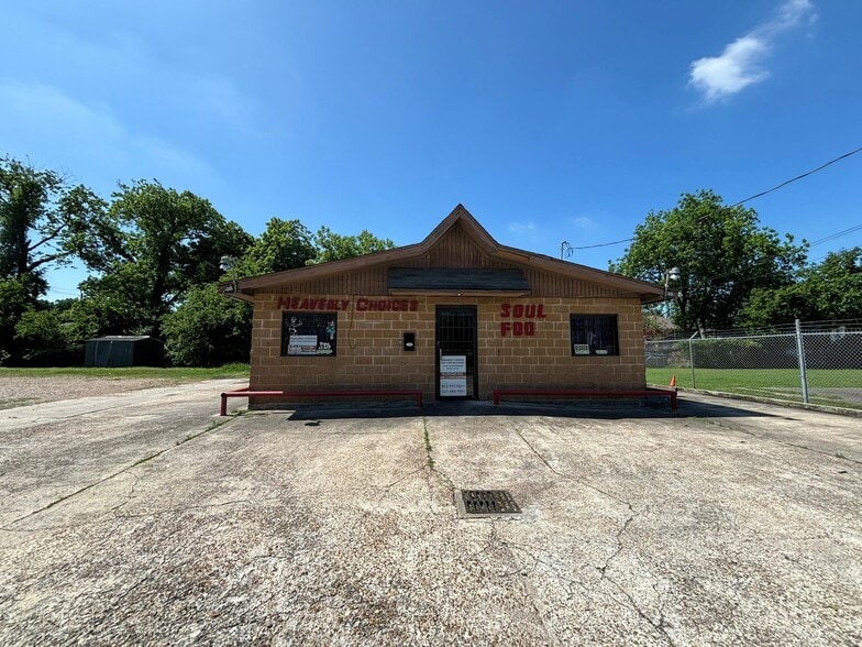 3815 Cavalcade St, Houston, TX à vendre - Photo principale – Image 1 sur 11