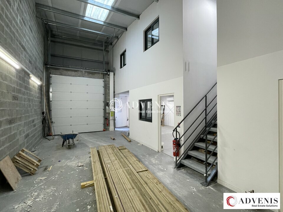 Industriel/Logistique dans Mérignac à louer Photo intérieure– Image 1 sur 7