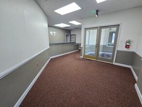 10901 Indian Head Hwy, Fort Washington, MD à vendre Photo de l’immeuble– Image 2 sur 14