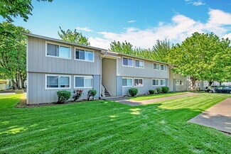 Plus de détails pour 2610 R St, Vancouver, WA - Logement à vendre