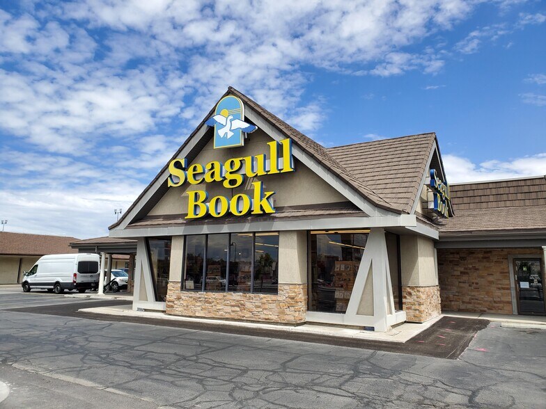 331 E University Pky, Orem, UT à louer - Photo principale – Image 1 sur 2