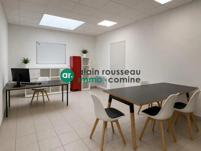 Plus de détails pour Bureau à louer