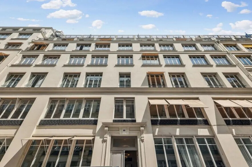 4 Cité Paradis, Paris à louer - Photo de l’immeuble – Image 1 sur 9