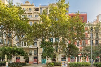 Plus de détails pour Local commercial à louer