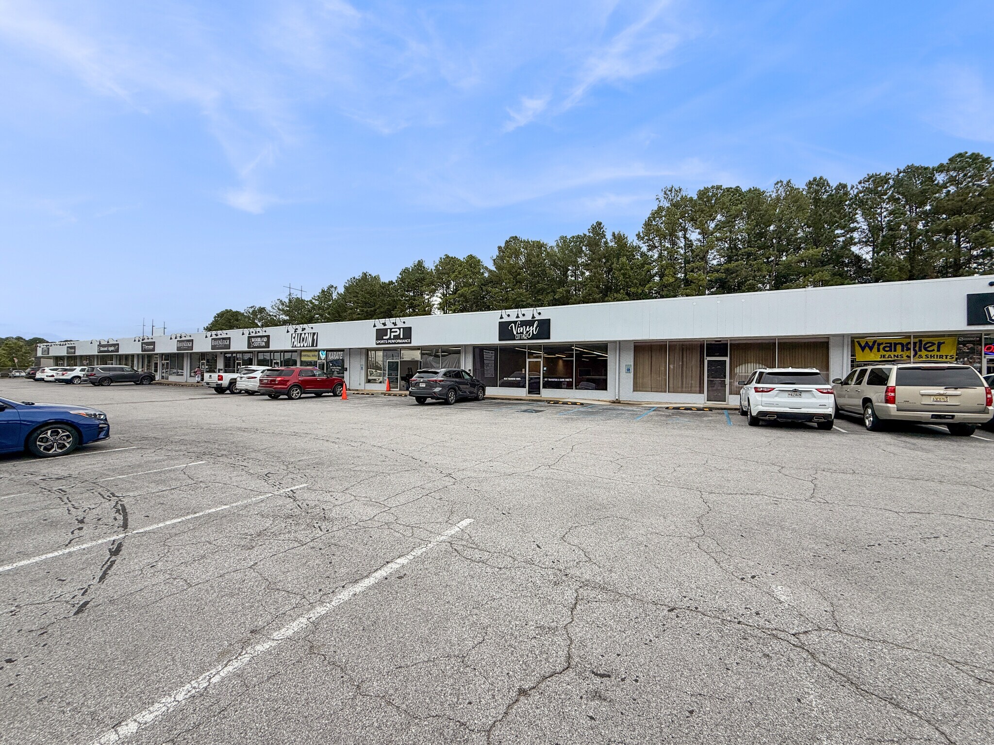200-240 McFarland Blvd, Northport, AL à louer Photo principale– Image 1 sur 13