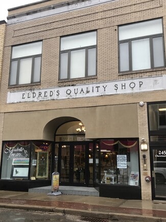 Plus de détails pour 245 Chestnut St, Meadville, PA - Local commercial à louer