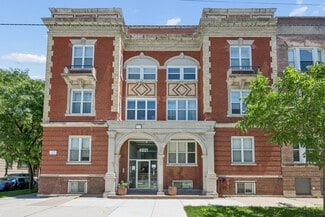 Plus de détails pour 4601 S Indiana Ave, Chicago, IL - Logement à vendre