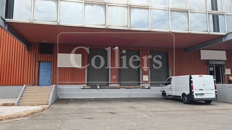 Industriel/Logistique dans Marseille à louer - Photo de l’immeuble – Image 2 sur 7