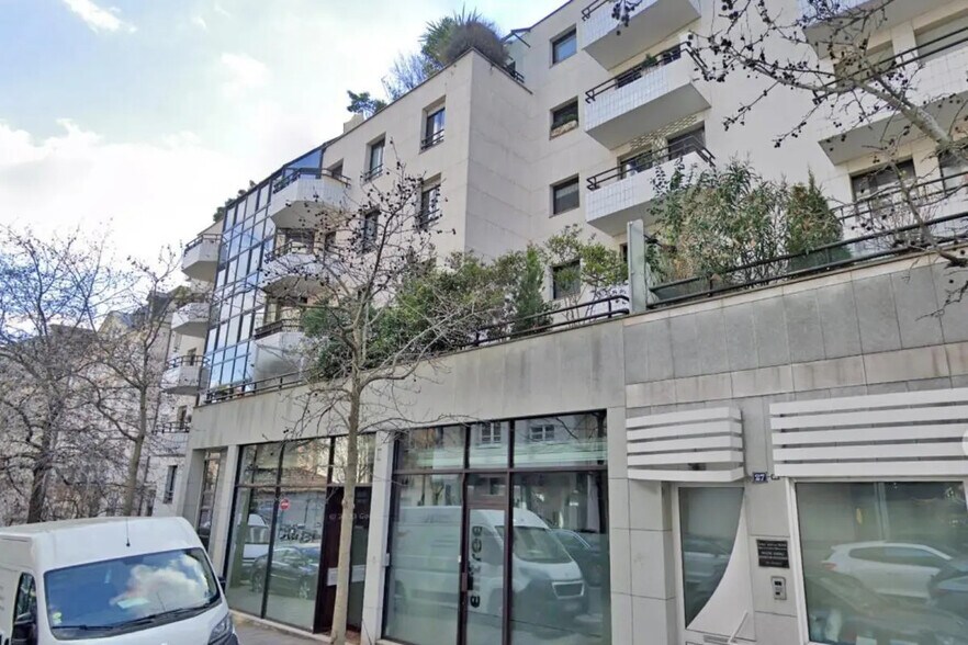 Bureau dans Suresnes à vendre - Photo de l’immeuble – Image 1 sur 12