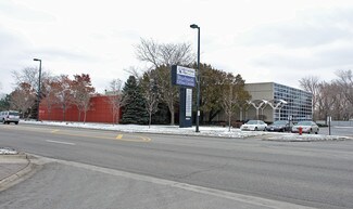 Plus de détails pour 4901 W 79th St, Burbank, IL - Bureau à vendre