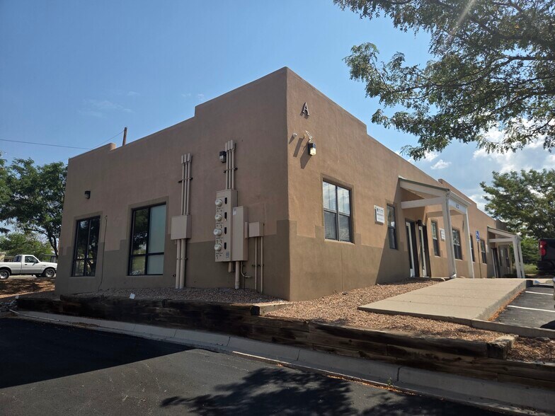 3600 Rodeo Ln, Santa Fe, NM à vendre - Photo de l’immeuble – Image 3 sur 13