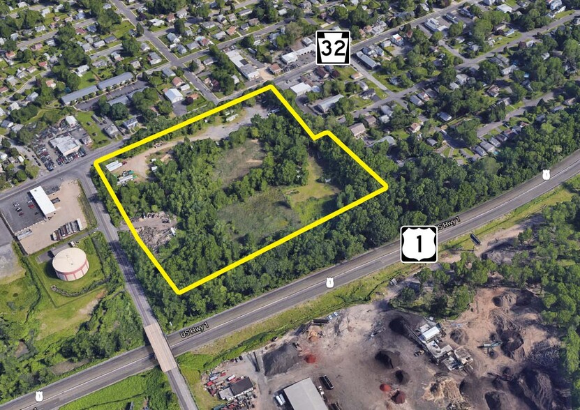 539 W Bridge St, Morrisville, PA à vendre - Photo de l’immeuble – Image 1 sur 2
