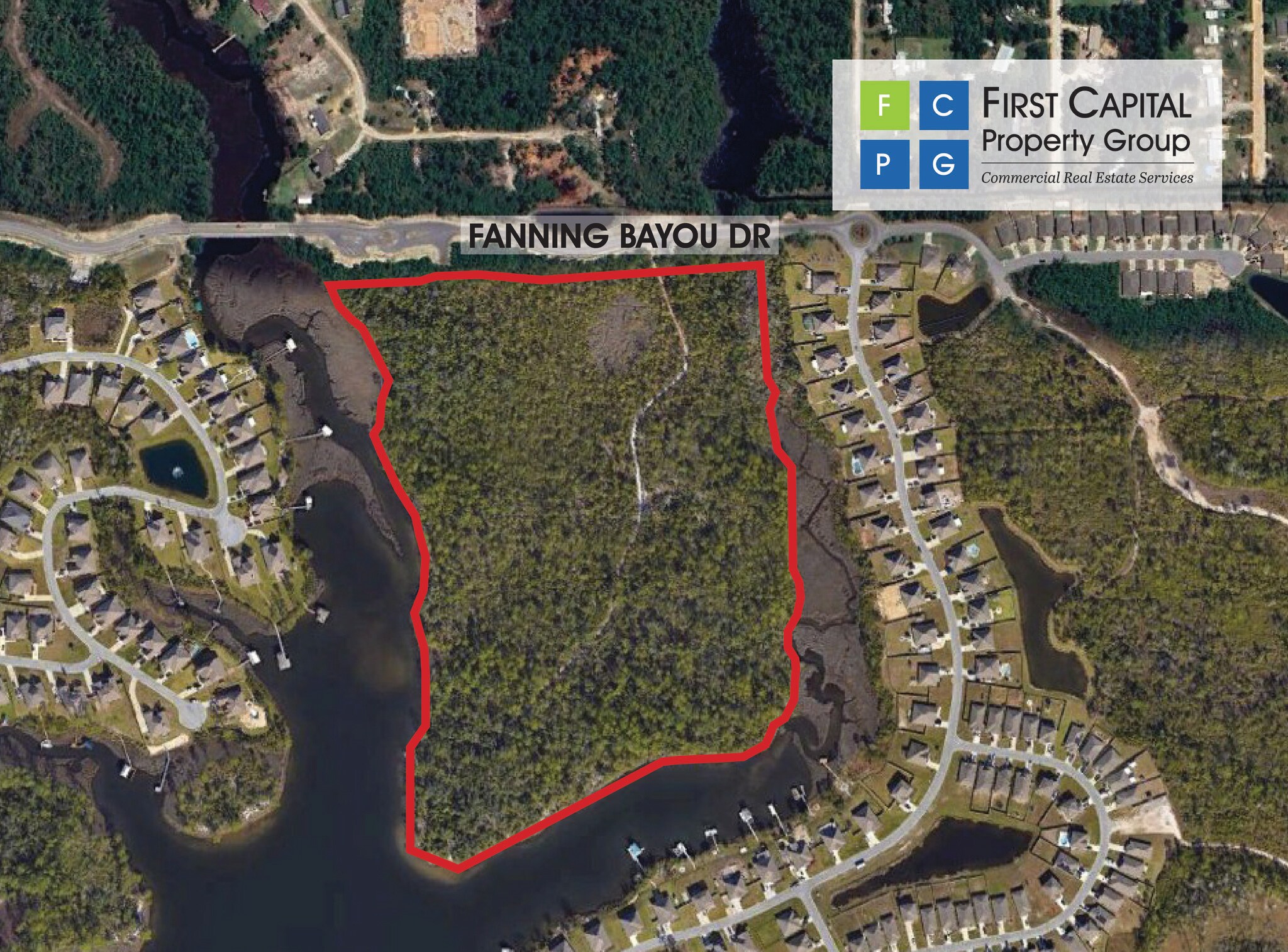 300 Fanning Bayou Dr, Southport, FL à vendre Photo principale– Image 1 sur 16
