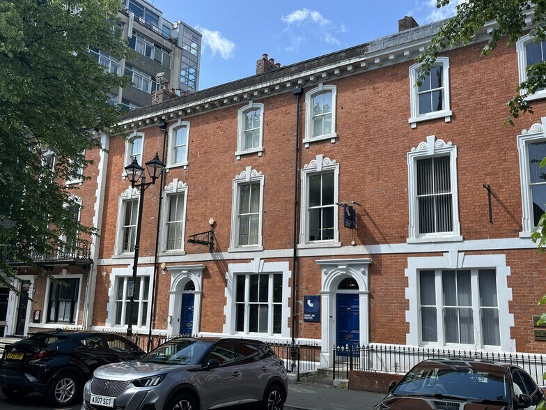 12-13 Windsor Pl, Cardiff à vendre - Photo de l’immeuble – Image 1 sur 14