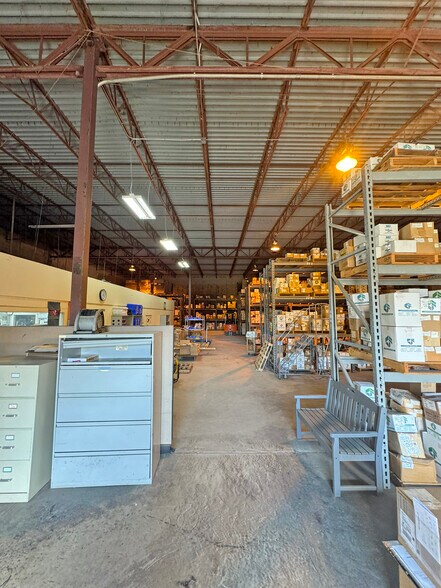 5040 Tampa West Blvd, Tampa, FL à vendre - Photo intérieure – Image 3 sur 6