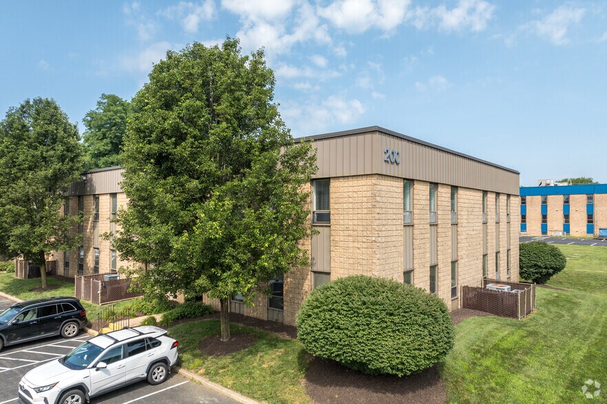 6 Dickinson Dr, Chadds Ford, PA à vendre - Photo principale – Image 1 sur 4