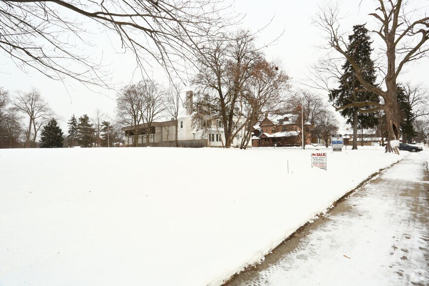 750 W Michigan Ave, Jackson, MI à vendre - Autre – Image 2 sur 3