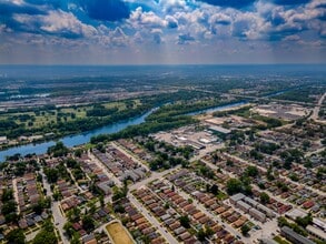 1025 W Vermont St, Calumet Park, IL - Vue aérienne vue de carte - Image1