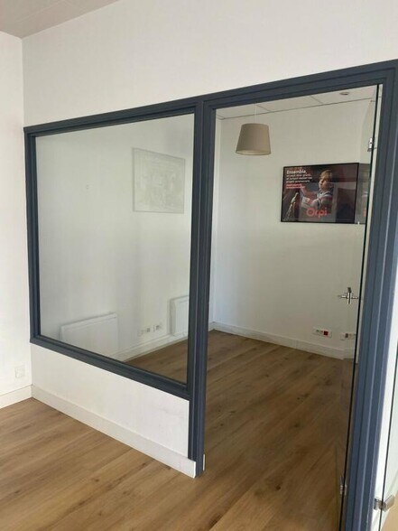 Bureau dans Quimper à vendre - Photo intérieure – Image 3 sur 8
