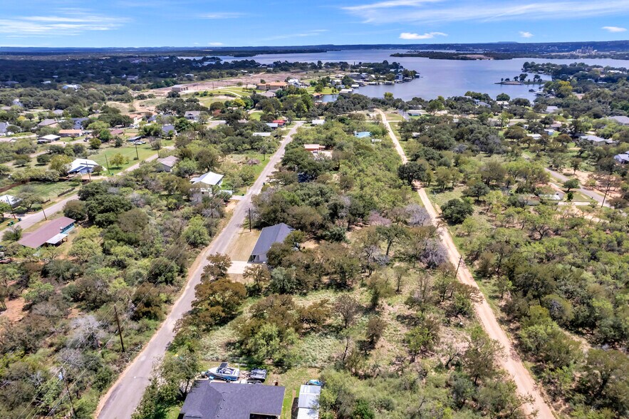 TBD East Maple Drive, Granite Shoals, TX à vendre - Photo de l’immeuble – Image 2 sur 11