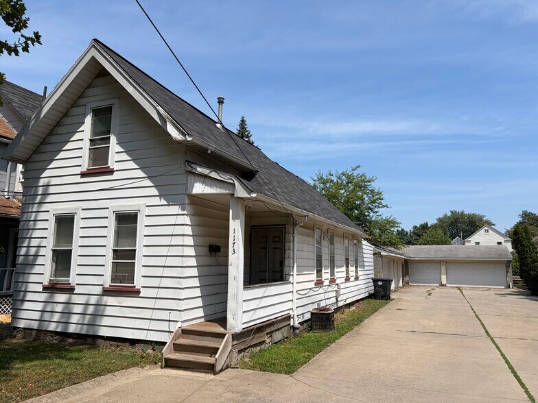 1173 E 60th St, Cleveland, OH à vendre - Photo de l’immeuble – Image 3 sur 28