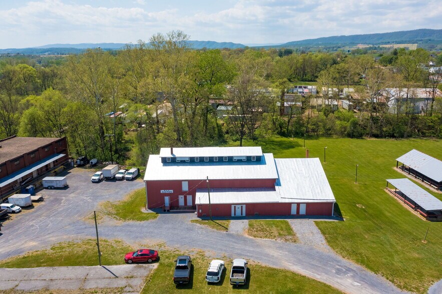 180 Hollar Circle, Timberville, VA à vendre - Photo de l’immeuble – Image 2 sur 33