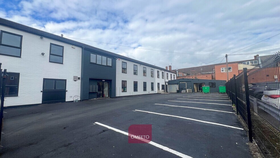 8 Portland St, Beeston à louer - Photo de l’immeuble – Image 1 sur 1