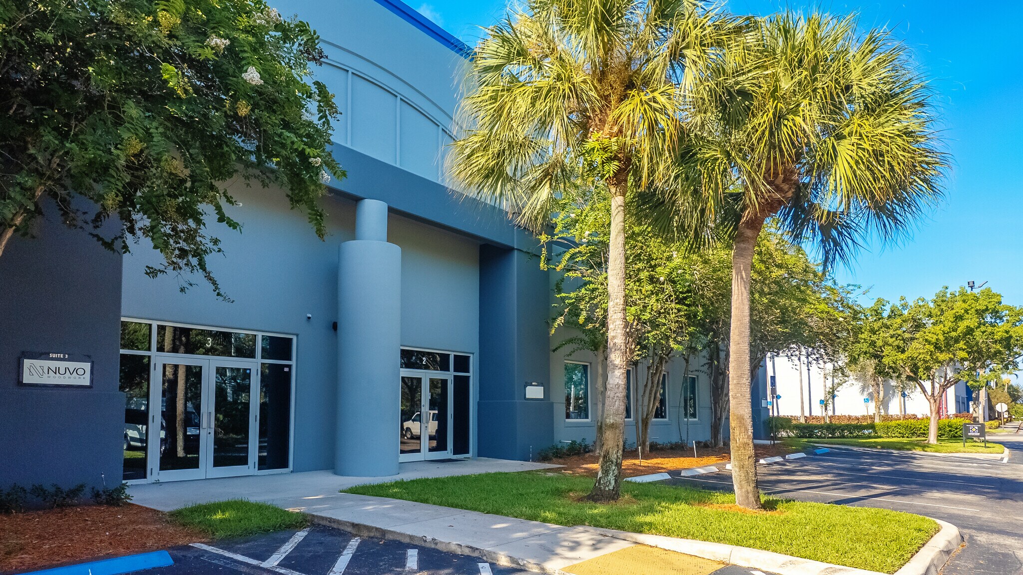 4801 Johnson Rd, Coconut Creek, FL à louer Photo de l’immeuble– Image 1 sur 8