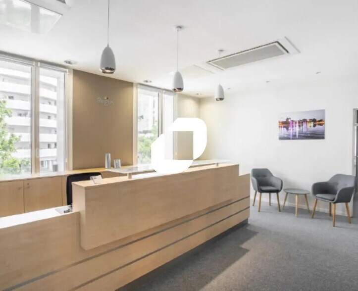 Bureau dans Nantes à louer - Photo de l’immeuble – Image 2 sur 3