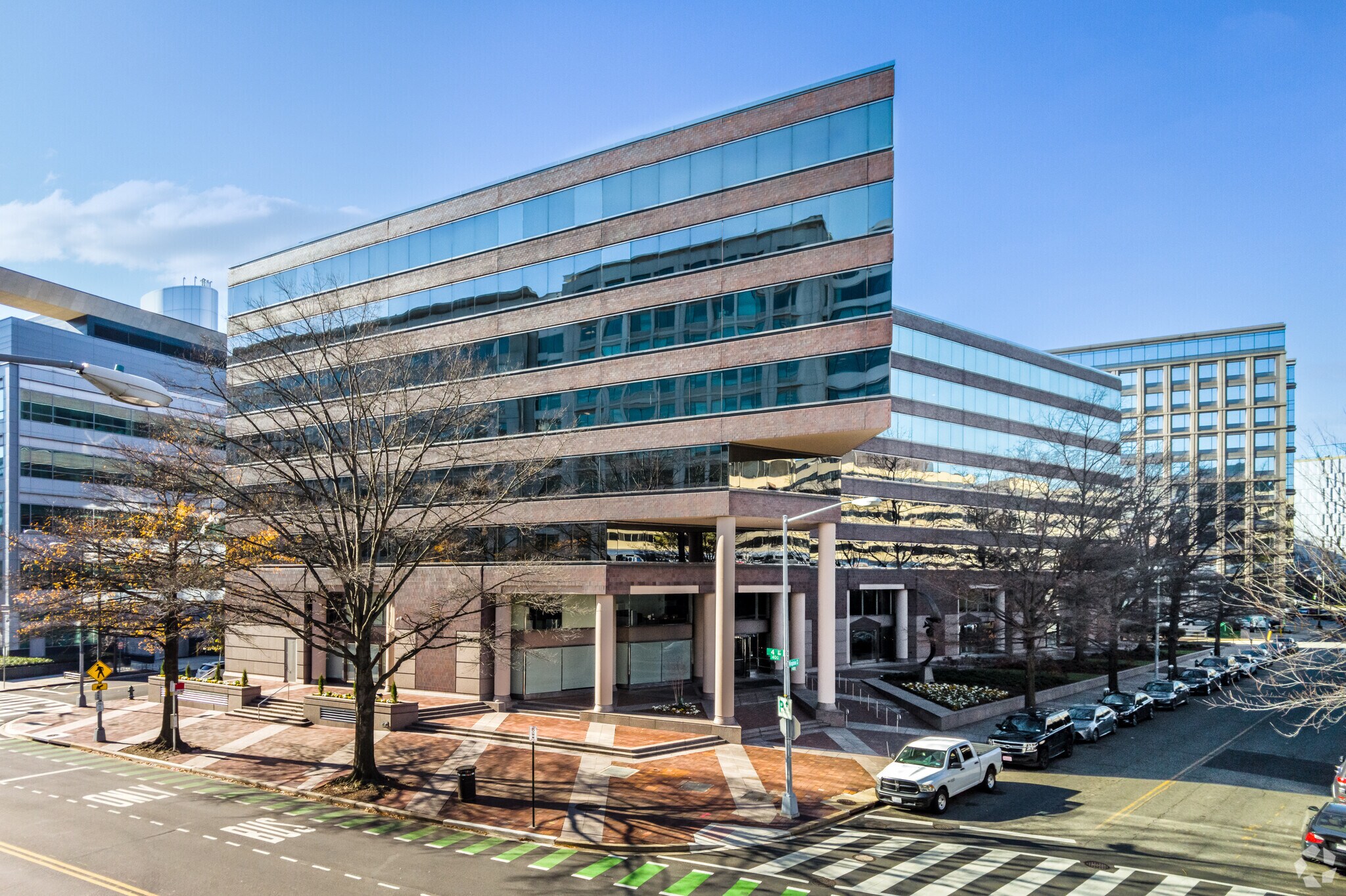 400 Virginia Ave SW, Washington, DC à louer Photo de l’immeuble– Image 1 sur 15