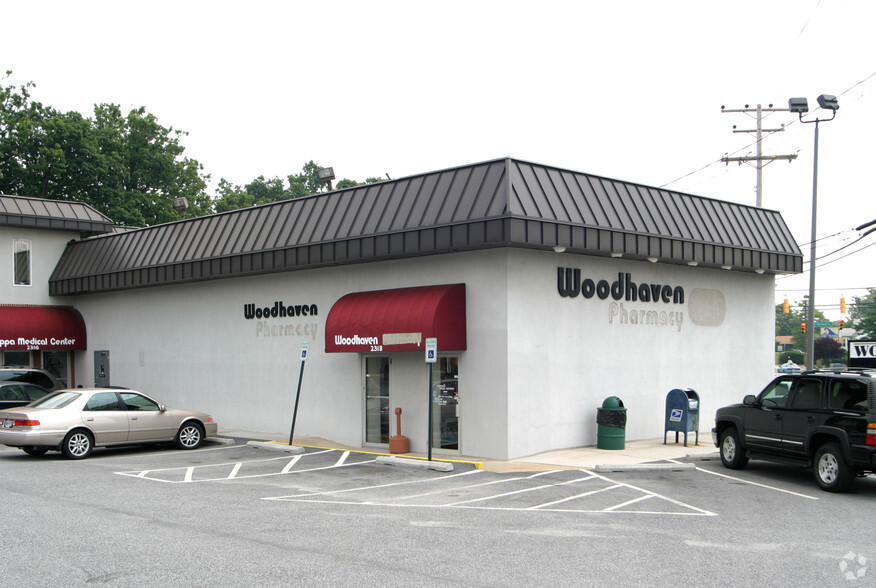 2314-2318 E Joppa Rd, Parkville, MD à louer - Photo de l’immeuble – Image 2 sur 7