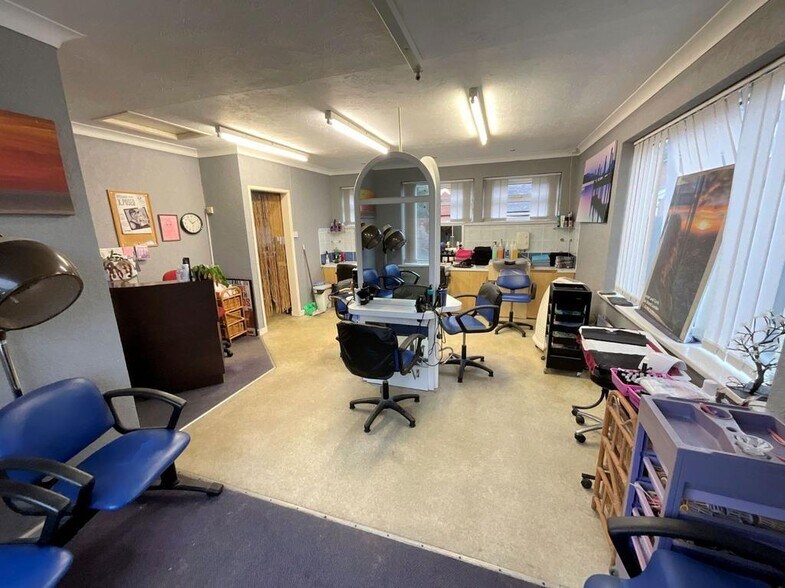 183B Lincoln Rd, North Hykeham à vendre - Photo de l’immeuble – Image 3 sur 6