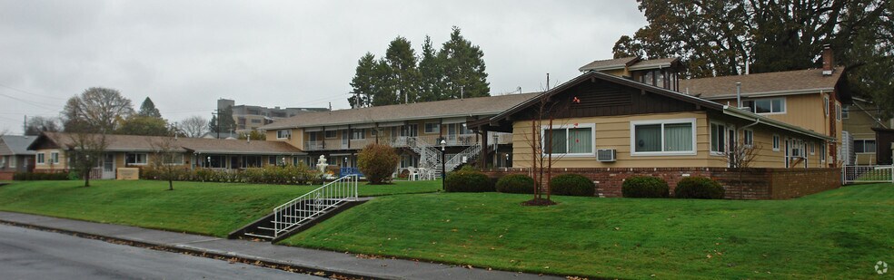 928-990 Fir St S, Salem, OR à vendre - Photo de l’immeuble – Image 2 sur 3