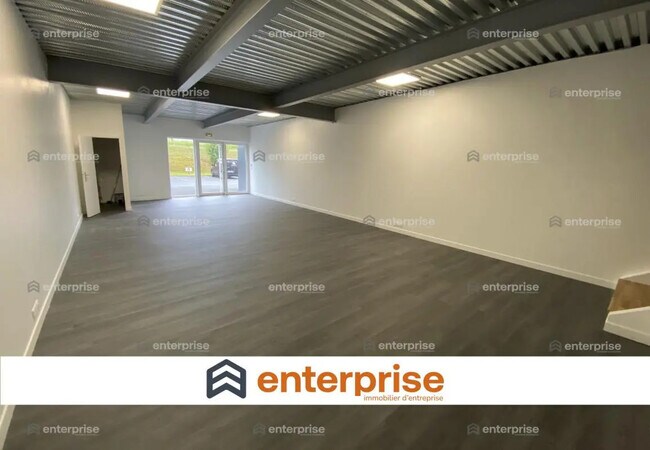 Plus de détails pour Bureau à louer