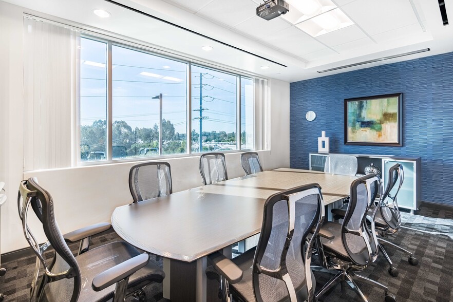 10620 Treena St, San Diego, CA à louer - Photo intérieure – Image 3 sur 4