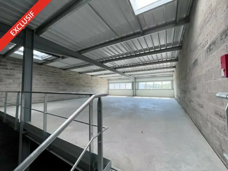 Local d'activités dans Mios à vendre - Photo intérieure – Image 3 sur 8