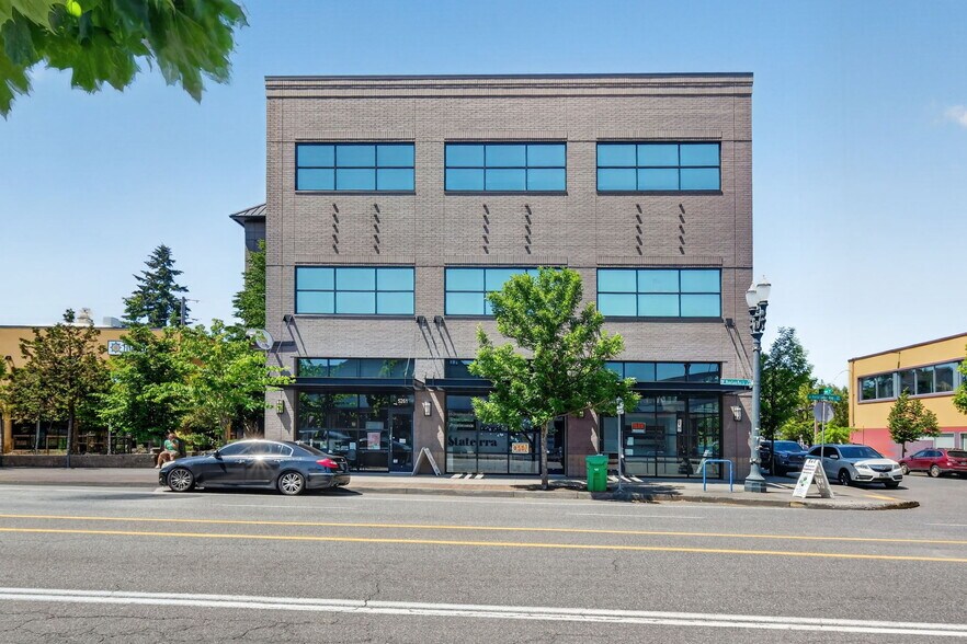5257-5265 NE Martin Luther King Blvd, Portland, OR à vendre - Photo de l’immeuble – Image 2 sur 15