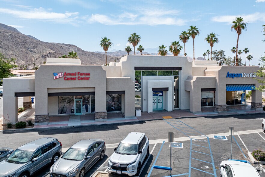 44100 Town Center Way, Palm Desert, CA à vendre - Photo de l’immeuble – Image 2 sur 6