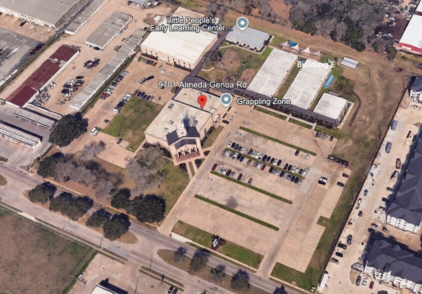 9701 Almeda Genoa Rd, Houston, TX à louer - Photo de l’immeuble – Image 2 sur 3