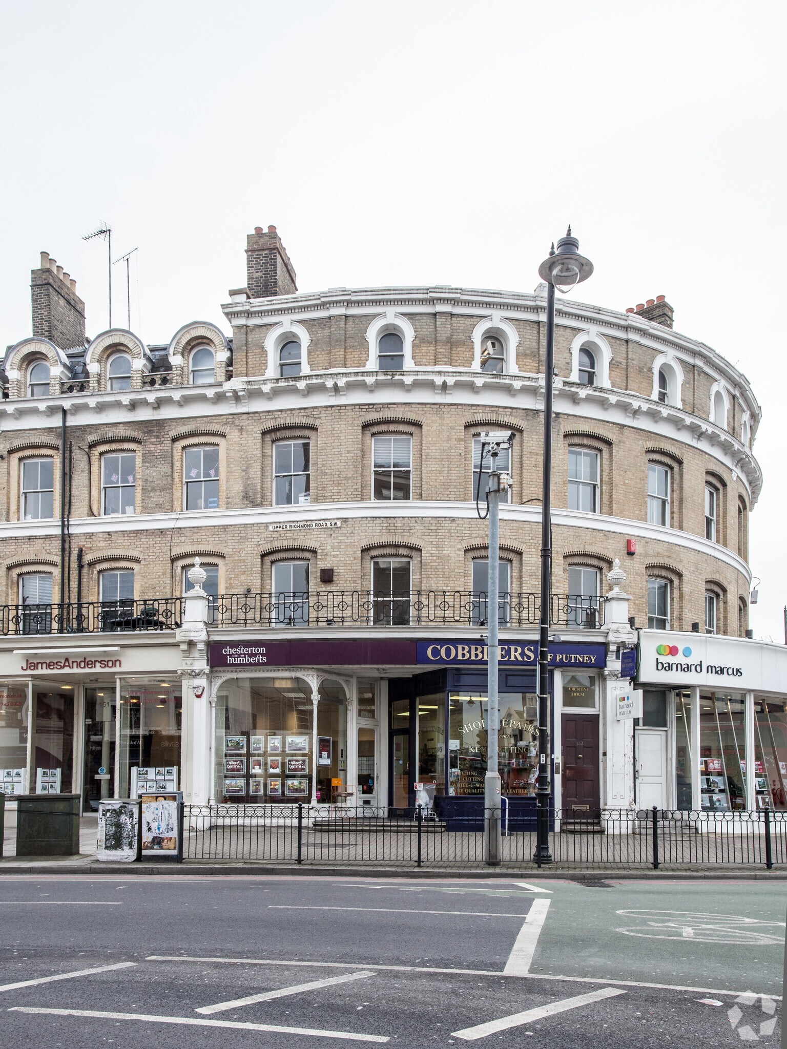 153 Upper Richmond Rd, Londres à louer Photo principale– Image 1 sur 7