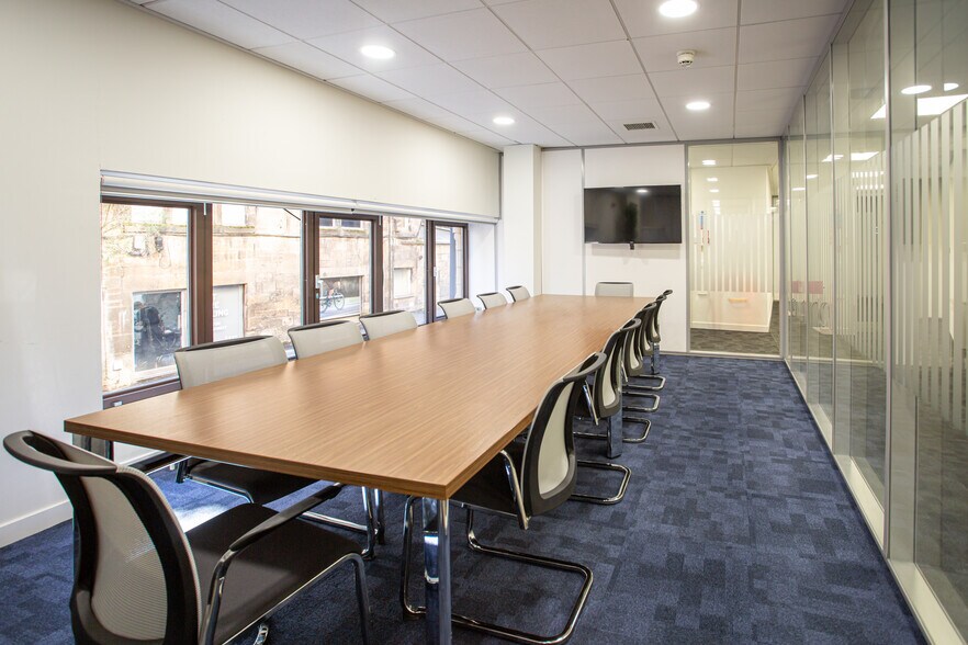 17-21 Maxwell Pl, Stirling à louer - Photo de l’immeuble – Image 3 sur 11